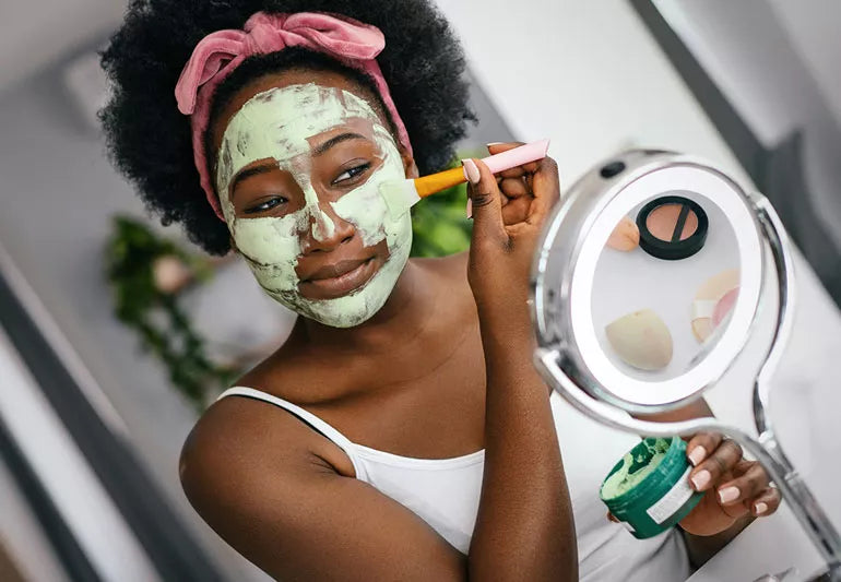 5 Essential Skincare Steps for a Natural Glow